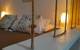 Overhill Apartments Adamas